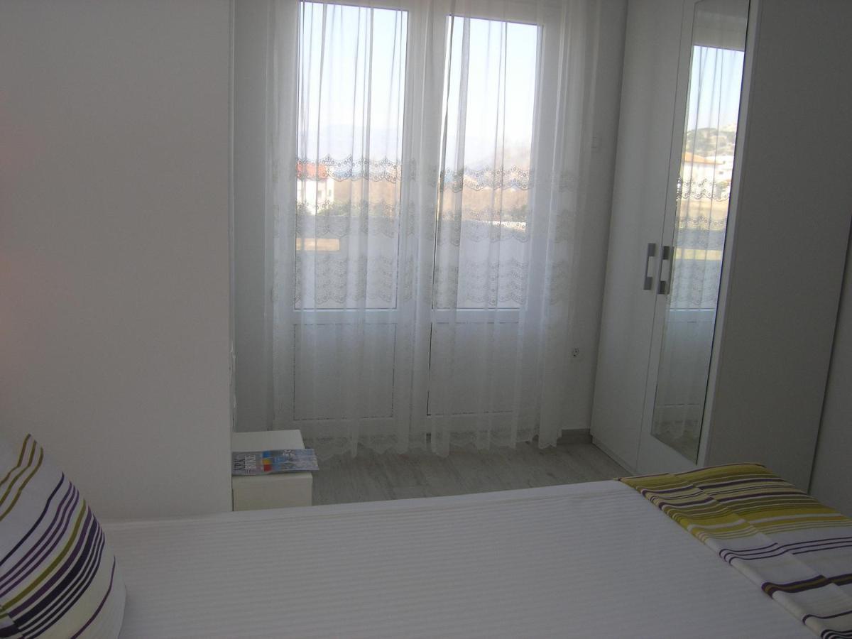 Apartments Aventura Baska For Relaxing Holidays Ngoại thất bức ảnh