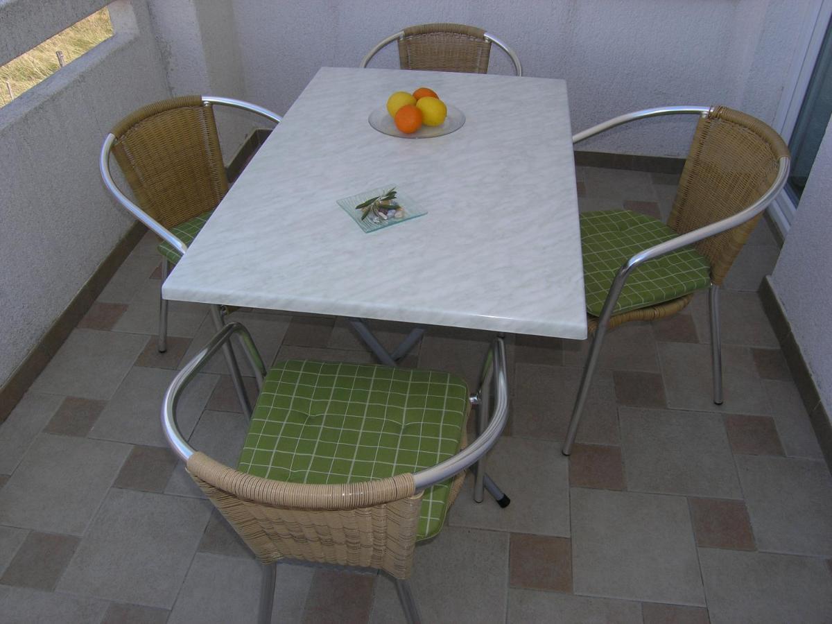 Apartments Aventura Baska For Relaxing Holidays Ngoại thất bức ảnh