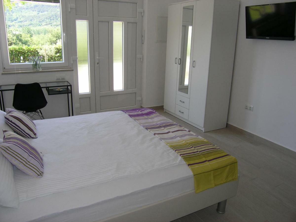 Apartments Aventura Baska For Relaxing Holidays Ngoại thất bức ảnh